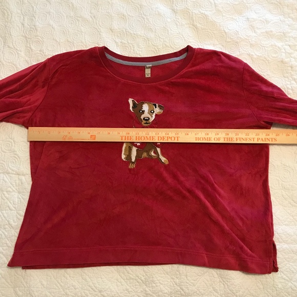 Lightweight soft red sweatshirt / top with cute puppy design by ED (XL) - Picture 12 of 15